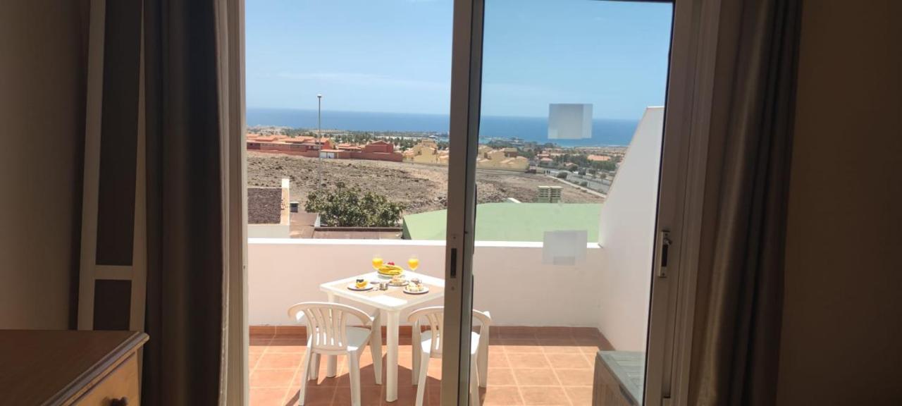 Vistas Al Mar En Caleta De Fuste Villa Dış mekan fotoğraf